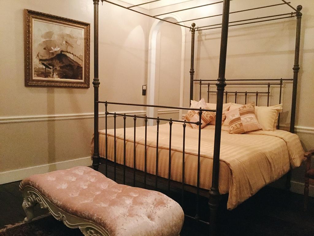 Eugenia Hotel & Spa Бангкок Экстерьер фото
